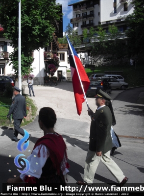 I Raduno Nazionale VVF Cortina d'Ampezzo (BL)
Delegazioni Straniere
Parole chiave: Raduno_Nazionale_VVF_2010