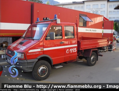 Iveco Daily 4x4 II serie
Vigili del Fuoco
Comando Provinciale di Belluno
VF 24011
Parole chiave: Iveco Daily_4x4_IIserie VF24011 Raduno_Nazionale_VVF_2010