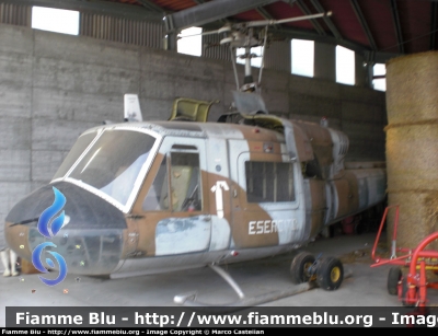 Agusta-Bell AB204
Esercito Italiano
Elicottero dismesso e in fase di restauro presso agriturismo Oasi di Cassano Magnago (VA)
Parole chiave: Agusta-Bell AB204