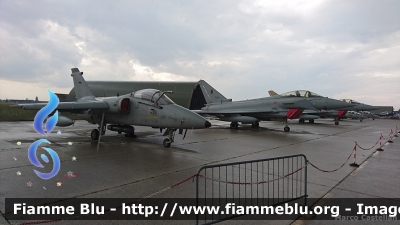 AMX International AMX Ghibli
Aeronautica Militare Italiana
51° Stormo Istrana (TV)
51-40
Parole chiave: AMX-International AMX_Ghibli 51-40 Colonna_Della_Libertà_2016