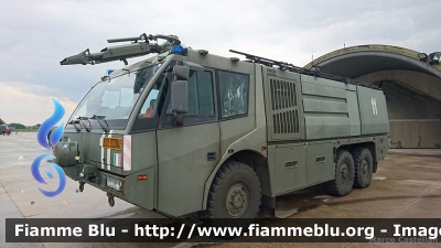 Iveco Magirus Dragon X6 TA I serie
Aeronautica Militare Italiana
51° Stormo Istrana (TV)
AM CC 237
Parole chiave: Iveco-Magirus Dragon_X6_TA_Iserie AMCC237 Colonna_Della_Libertà_2016