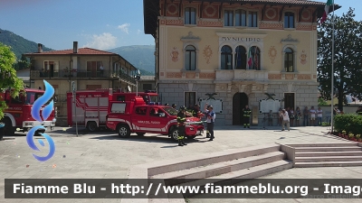 Isuzu D-Max II serie
Vigili del Fuoco
Comando Provinciale di Belluno
Distaccamento Volontario Basso Feltrino (BL)
Fuoristrada con modulo scarrabile polisoccorso allestimento Baggio & De Sordi
VF 27628

Fotografato durante l'inaugurazione
Parole chiave: Isuzu D-Max_IIserie VF27628 Inaugurazione_Fuoristrada_VVF_Basso_Feltrino_2016 Iveco EuroCargo_120E18_Iserie VF26716 Fiat-Iveco 160NC VF14259