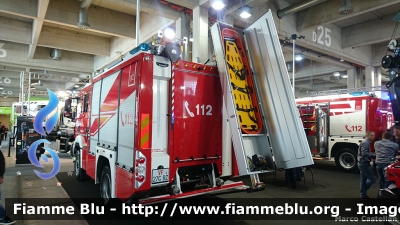 Man TGM 13.290 4x4 III serie
Vigili del Fuoco
Unione Distrettuale Merano - Bezirksverband Meran
Corpo Volontario di Moso in Passiria (BZ)
Freiwillige Feuerwehr Moos in Passeier
Allestimento Kofler
Esposto al Civil Protect 2018
VF 27G BZ
Parole chiave: Man TGM_13.290_4x4_IIIserie VF27GBZ Civil_Protect_2018