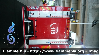 Man TGM 13.290 4x4 III serie
Vigili del Fuoco
Unione Distrettuale Merano - Bezirksverband Meran
Corpo Volontario di Moso in Passiria (BZ)
Freiwillige Feuerwehr Moos in Passeier
Allestimento Kofler
Esposto al Civil Protect 2018
VF 27G BZ
Parole chiave: Man TGM_13.290_4x4_IIIserie VF27GBZ Civil_Protect_2018