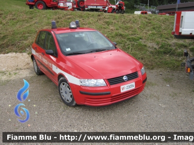 Fiat Stilo II serie
Vigili del Fuoco
Comando Provinciale di Belluno
VF 23094
Parole chiave: Fiat Stilo_IIserie VF23094 Centenario_VVF_Zoldo_Alto