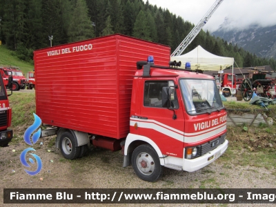 Fiat Iveco OM 60-10
Vigili del Fuoco
Comando Provinciale di Belluno
VF 14044
Parole chiave: Fiat Iveco OM 60-10 VF14044 Centenario_VVF_Zoldo_Alto