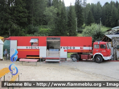 Iveco 190-36
Vigili del Fuoco
Comando Provinciale di Belluno
VF 20639
Parole chiave: Iveco 190-36 VF20639 Centenario_VVF_Zoldo_Alto