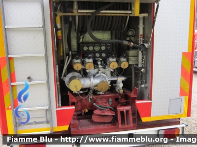 Iveco 190-26
Vigili del Fuoco
Comando Provinciale di Belluno
Distaccamento Volontario di Zoldo Alto (BL)
AutoPompaSerbatoio allestimento Baribbi
Vano posteriore (gruppo pompa)
VF 16716
Parole chiave: Iveco 190-26 VF16716 Centenario_VVF_Zoldo_Alto