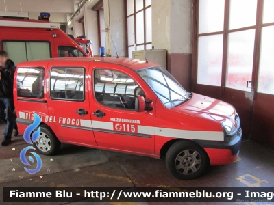 Fiat Doblò I serie
Vigili del Fuoco
Comando Provinciale di Milano
Nucleo Investigativo Antincendi
VF 22906
Parole chiave: Fiat Doblò_Iserie VF22906