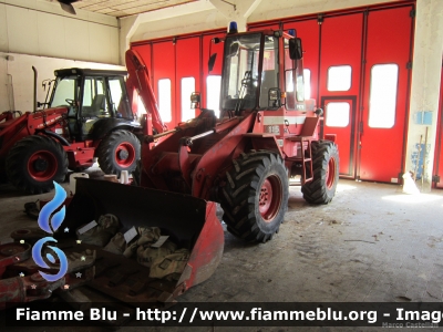 Fiat Allis FR7B
Vigili del Fuoco
Comando Provinciale di Belluno
Gruppo Operativo Speciale Veneto
VF 16510

Si ringraziano il Comandante Arch. Luongo e tutto il personale del Comando per la disponibilità
Parole chiave: Fiat Allis FR7B VF16510 Inaugurazione_Circolo_Ricreativo_VVF_BL_2012