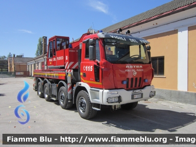 Astra HD8 84.44 II serie
Vigili del Fuoco
Comando Provinciale di Belluno
AutoGru da 40 ton allestimento Cormach
VF 25580

Si ringraziano il Comandante Arch. Luongo e tutto il personale del Comando per la disponibilità
Parole chiave: Astra HD8_84.44_IIserie VF25580 Inaugurazione_Circolo_Ricreativo_VVF_BL_2012