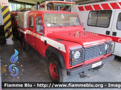 Land Rover Defender 130
Vigili del Fuoco
Comando Provinciale di Belluno
VF 18376

Si ringraziano il Comandante Arch. Luongo e tutto il personale del Comando per la disponibilità
Parole chiave: Land-Rover Defender_130 VF18376