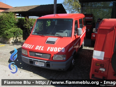 Iveco Daily II serie
Vigili del Fuoco
Comando Provinciale di Belluno
VF 24003

Si ringraziano il Comandante Arch. Luongo e tutto il personale del Comando per la disponibilità
Parole chiave: Iveco Daily_IIserie VF24003