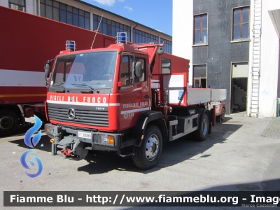 Mercedes-Benz 1124 4x4
Vigili del Fuoco
Comando Provinciale di Belluno
VF 20089

Si ringraziano il Comandante Arch. Luongo e tutto il personale del Comando per la disponibilità
Parole chiave: Mercedes-Benz 1124_4x4 VF20089