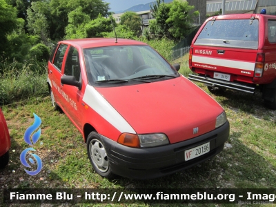 Fiat Punto I serie
Vigili del Fuoco
Comando Provinciale di Belluno
VF 20196
Parole chiave: Fiat Punto_Iserie VF20196 Inaugurazione_APS_VVFV_Basso_Feltrino_2012