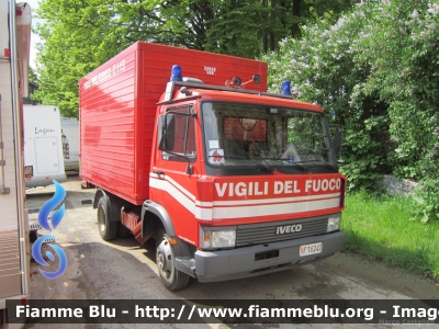 Iveco Zeta 65-12
Vigili del Fuoco
Comando Provinciale Belluno
VF 16240
Parole chiave: Iveco Zeta_65-12 VF16240 Raduno_ANVVF_Asiago_2012