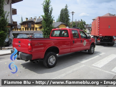 Ford F-350 II serie
Allied Force in Italy
Fire & Emergency Service Division Vicenza
Parole chiave: Ford F-350_IIserie Raduno_ANVVF_Asiago_2012