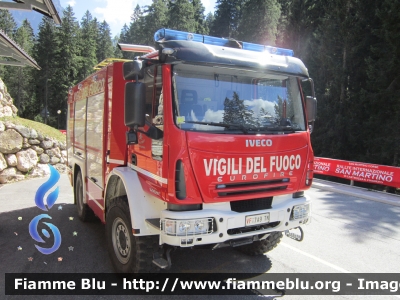 Iveco EuroFire 140E28 4x4 II serie
Vigili del Fuoco
Corpo Volontari San Martino di Castrozza (TN)
Distretto di Primiero
AutoPompaSerbatoio allestimento Iveco-Magirus
VF 7A9 TN
Parole chiave: Iveco EuroFire_140E28_4x4_IIserie VF7A9TN