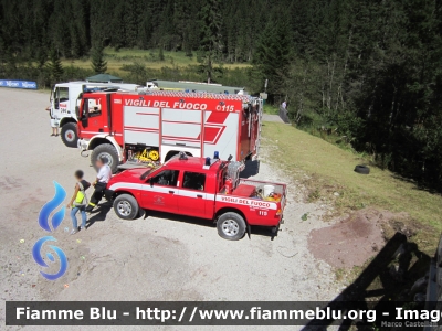 Mitsubishi L200 III serie
Vigili del Fuoco
Corpo Volontari San Martino di Castrozza (TN)
Distretto di Primiero
VF B61 TN
Parole chiave: Mitsubishi L200_IIIserie VFB61TN Iveco EuroFire_140E28_4x4_IIserie VF7A9TN