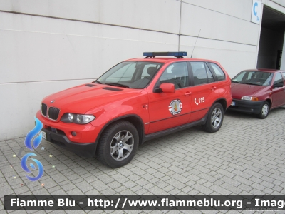 Bmw X5 I serie
Vigili del Fuoco
Corpo Permanente di Bolzano
Berufsfeuerwehr Bozen
Veicolo Comando Intervento
VF 007 BZ
Parole chiave: Bmw X5_Iserie VF007BZ Civil_Protect_2013