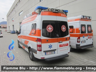 Mercedes-Benz Sprinter III serie
Croce Bianca Bolzano
Weisses Kreuz Bozen
PC ZS0G1
Parole chiave: Mercedes-Benz Sprinter_IIIserie PCZS0G1 Ambulanza Civil_Protect_2013