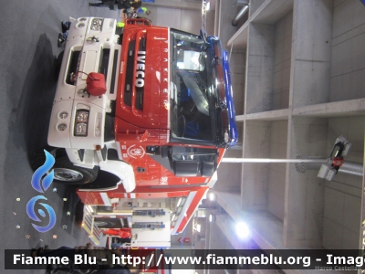 Iveco Trakker AT190T41W II serie
Vigili del Fuoco
Unione Distrettuale Merano (BZ)
Bezirksverband Meran
Veicolo ospitato dal corpo di Merano
Polisoccorso a trazione integrale (4x4) allestimento Iveco-Magirus
VF FW 37A
Parole chiave: Iveco Trakker_AT190T41W_IIserie Civil_Protect_2013 VFFW37A