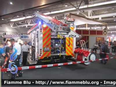 Mercedes-Benz Econic 1830 III serie
Bundesrepublik Deutschland - Germania
Berufsfeuerwehr Hannover
Vigili del Fuoco Permanenti Hannover
Allestimento Magirus
Esposto all'Interschutz 2015
Parole chiave: Mercedes-Benz Econic_1830_IIIserie Interschutz_2015