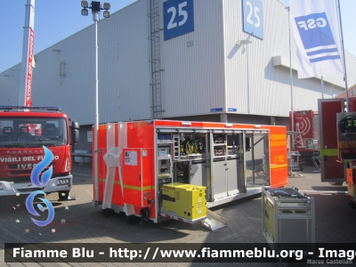 Modulo Scarrabile
Bundesrepublik Deutschland - Germany - Germania
Freiwillige Feuerwehr Gluckstadt
Allestimento GSF
Esposto all'Interschutz 2015
Parole chiave: Interschutz_2015