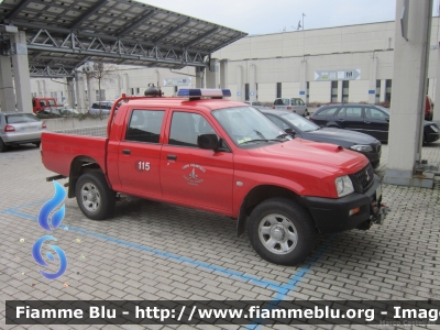 Mitsubishi L200 III serie
Vigili del Fuoco
Unione Distrettuale di Cles
Corpo Volontario di Preghena (TN)
VF Z04 TN
Parole chiave: Mitsubishi L200_IIIserie VFZ04TN Civil_Protect_2013