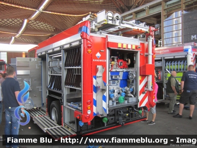 Iveco EuroCargo 160E32 III serie
Nederland - Netherlands - Paesi Bassi
Brandweer Wehl
Allestimento TLF2000 con TeamCab Magirus
Esposto all'Interschutz 2015
Parole chiave: Iveco EuroCargo_160E32_IIIserie Interschutz_2015