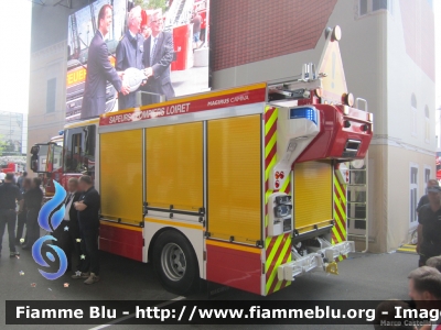 Iveco EuroCargo 150E28 III serie
France - Francia
Sapeur Pompiers SDIS 45 Loiret
Allestimento FPT-SR con TeamCab Magirus-Camiva
Esposto all'Interschutz 2015
Parole chiave: Iveco EuroCargo_150E28_IIIserie Interschutz_2015