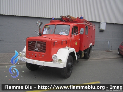 Magirus-Deutz F125D10
Bundesrepublik Deutschland - Germany - Germania
Freiwillige Feuerwehr Ulm
Automezzo storico allestimento Magirus
Esposto all'Interschutz 2015
Parole chiave: Magirus-Deutz F125D10 Interschutz_2015