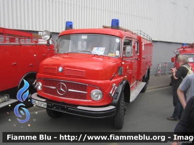 Mercedes-Benz LAF 1113 4x4
Bundesrepublik Deutschland - Germany - Germania
Freiwillige Feuerwehr Stadthagen
Automezzo storico allestimento Metz
Esposto all'Interschutz 2015
Parole chiave: Mercedes-Benz LAF_1113_4x4 Interschutz_2015