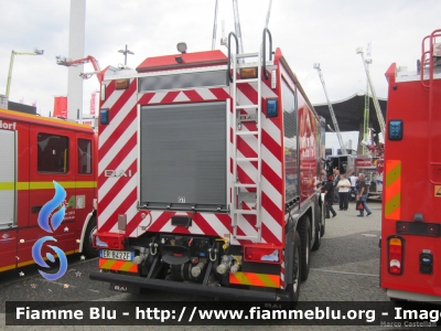 Man TGS 35.540 I serie Proteus
GEIE-TMB
Traforo del Monte Bianco
Allestimento Bai VSAT 13000 S trasformazione veicolo eseguita da Maurer
Esposto all'Interschutz 2015
Parole chiave: Man TGS_35.540_Iserie_Proteus Interschutz_2015