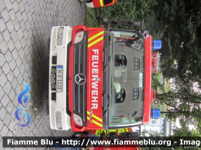 Mercedes-Benz Atego 1429 II serie
Bundesrepublik Deutschland - Germania
Berufsfeuerwehr Munchen
Vigili del Fuoco Permanenti Monaco di Baviera
AutoPompaSerbatoio allestimento Iveco-Magirus
Parole chiave: Mercedes-Benz Atego_1429_IIserie