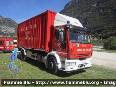 Iveco EuroCargo 180E28 II serie
Vigili del Fuoco
Comando Provinciale di Venezia
Distaccamento Permanente di Venezia-Mestre (VE)
Nucleo Operativo Chimico Speciale NBCR
VF 23728
Parole chiave: Iveco EuroCargo_180E28_IIserie VF23728 Raduno_Soccorritori_Vajont50