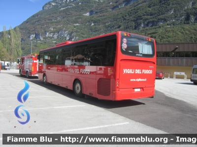 Irisbus Iveco Crossway
Vigili del Fuoco
VF 26376
Parole chiave: Irisbus Iveco Crossway VF26376 Raduno_Soccorritori_Vajont50