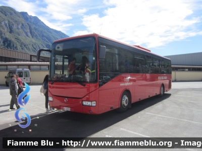 Irisbus Iveco Crossway
Vigili del Fuoco
VF 26376
Parole chiave: Irisbus Iveco Crossway VF26376 Raduno_Soccorritori_Vajont50