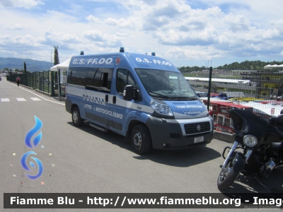 Fiat Ducato X250
Polizia di Stato
Gruppo Sportivo Fiamme Oro
Settore Motociclismo
POLIZIA H3213
MotoGP Mugello 2014
Parole chiave: Fiat Ducato_X250 PoliziaH3213 MotoGP_Mugello_2014