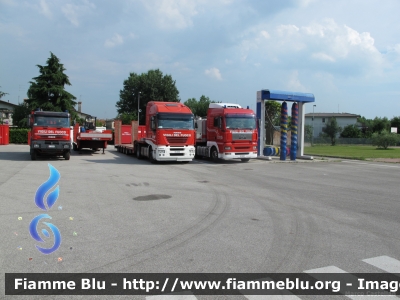 Iveco Stralis AS I serie
Vigili del Fuoco
Comando Provinciale di Belluno
VF 25787
Parole chiave: Iveco Stralis_AS_Iserie VF25787 EuroTrakker_410E47 VF25564 Man TGS_18.440 VF26247