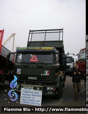 Iveco ACM 80
Veicolo promozionale ricondizionato con cabina dell'Iveco EuroCargo I serie della Truck 4x4
Parole chiave: Iveco ACM_80 Samoter_2008