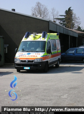 Fiat Ducato III serie
Attuale Denominazione: Prealpi Soccorso - Vittorio Veneto (TV)
Parole chiave: Fiat Ducato_IIIserie Prealpi_Soccorso TV Veneto Ambulanza