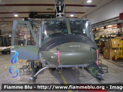 Agusta-Bell AB 212
Aeronautica Militare Italiana
Parole chiave: Agusta-Bell AB_212