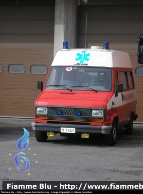 Fiat Ducato I Serie
VVF Ambulanza del Comando Provinciale di Treviso
VF15927
Parole chiave: VVF Servizio_sanitario Treviso Fiat Ducato_Iserie VF15927 