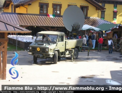 Iveco VM90
Esercito Italiano
EI cg 461
Servizio Telecomunicazioni
Parole chiave: Iveco VM90 EI Servizio_Telecomunicazioni Adunata_Alpini_2006