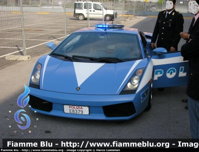 Lamborghini Gallardo
PS Stradale
PoliziaE8379
Parole chiave: PS Stradale Autovetture Lamborghini Gallardo PoliziaE8379