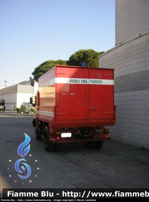 Iveco 90PC
Vigili del Fuoco
Comando Provinciale di Padova
VF 13334
Parole chiave: Iveco 90PC VF13334