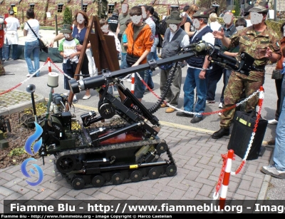 Wheelbarrow MK8 Plus
Esercito Italiano
Genio Guastatori
Parole chiave: EI Guastatori Wheelbarrow Mk8_plus Adunata_Alpini_08