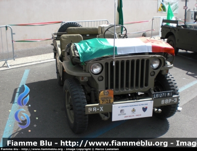 Jeep Willys
EI mezzi storici
Parole chiave: Jeep Willys EI Mezzi_Storici Adunata_Alpini_08