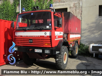 Man-Meccanica F99 4x4
Vigili del Fuoco
Comando Provinciale di Milano
VF 17421
Parole chiave: Man-Meccanica_F99_4x4 VF17421